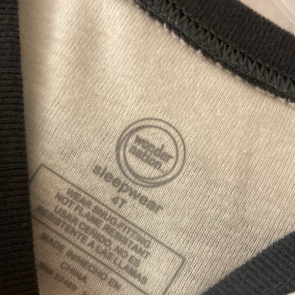 Boys pjs nwt - Picture 3 of 5